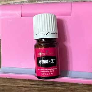 Young Living Abundance Essential Oil 5ml
New and sealed bottle